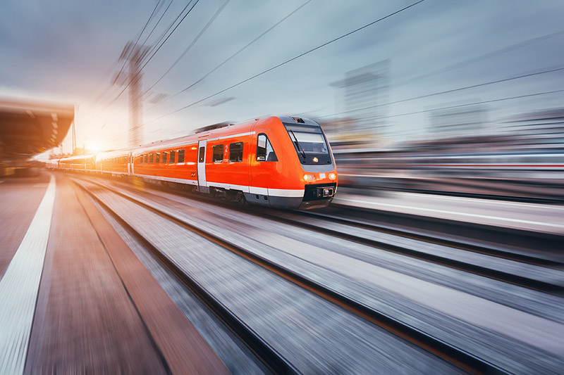 Intelligent power supply for rail transport solution
